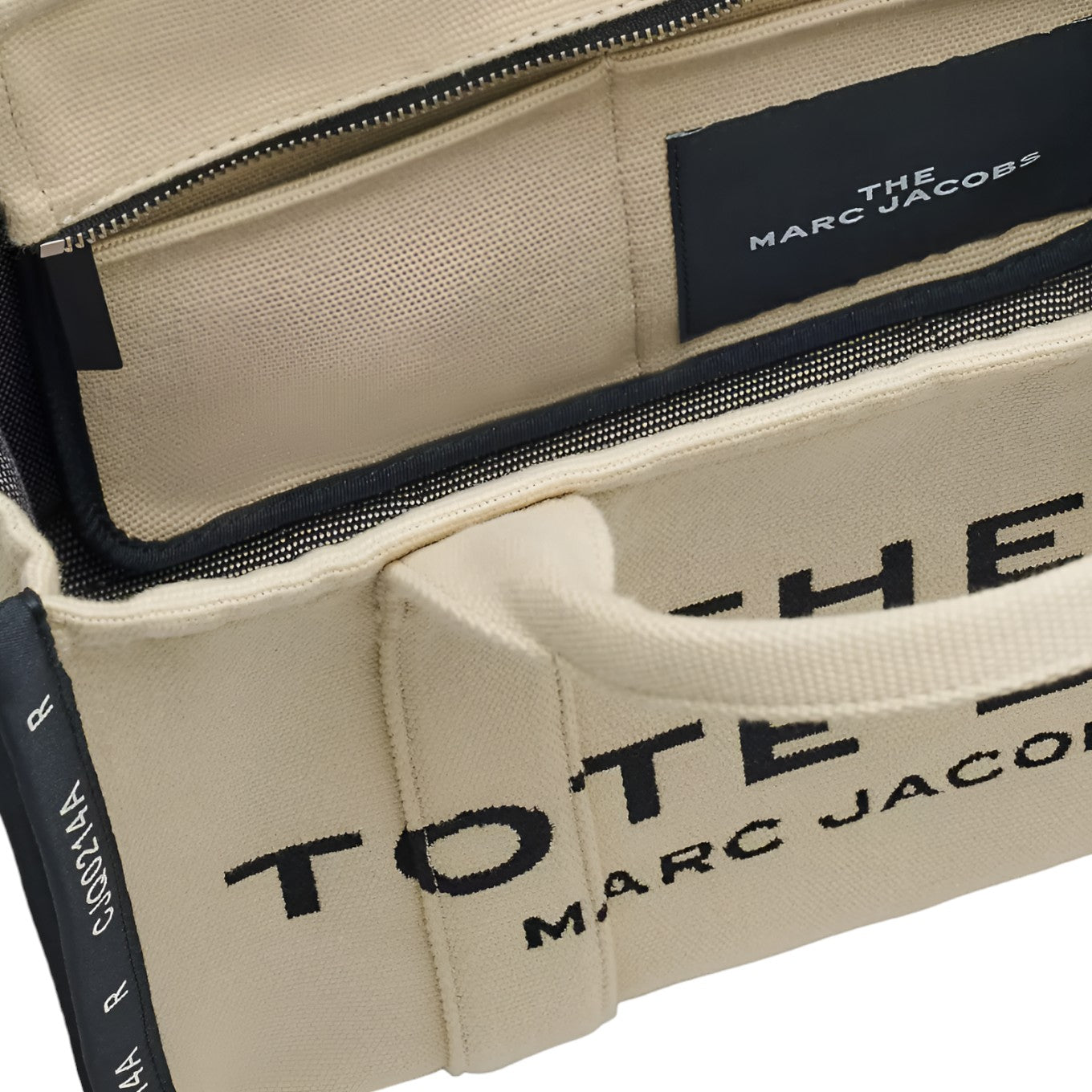 Marc Jacobs Medium Tote Bag – Iconic Jacquard Canvas Handbag for Daily Errands and Travel - Image 9